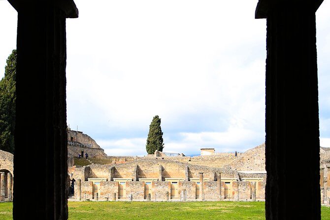 Fast Access Exclusive Private Ancient Pompeii Herculaneum & Oplontis Guided Tour - Stop 3: Herculaneum (Ercolano) for a Different Lens on Daily Life