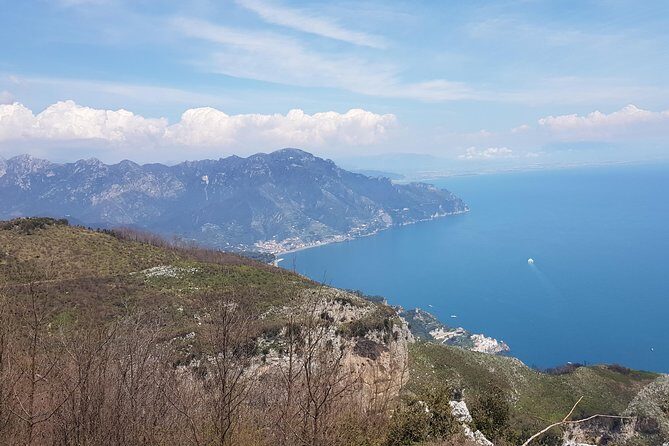 Ferriere waterfalls hike - Amalfi and Ravello Coast - Ferriere Valley from Pontone: why this hike beats an Amalfi-only day