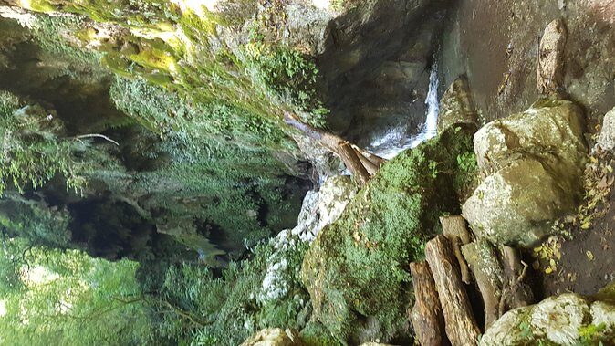 Ferriere waterfalls hike - Amalfi and Ravello Coast - Valle delle Ferriere: forest shade, waterfalls, lakes, and the optional €5 ticket