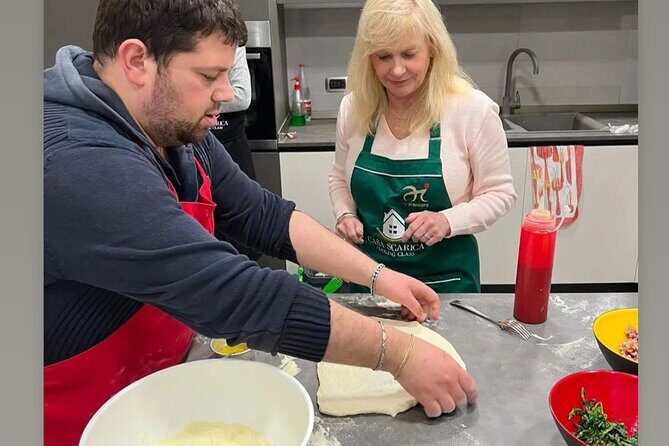 Food gastronomic tour - Pizza School: Make It, Then Eat It With Confidence