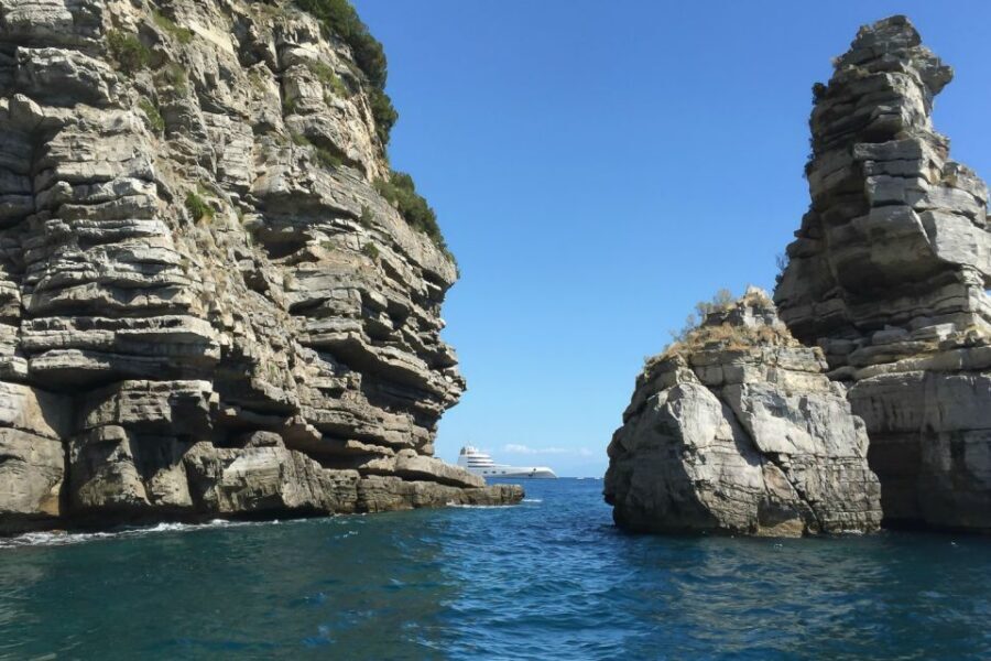 From Amalfi: Amalfi Coast 6-Hour Private Grottoes Boat Trip - Lunch by the water: eating like you’re already on vacation