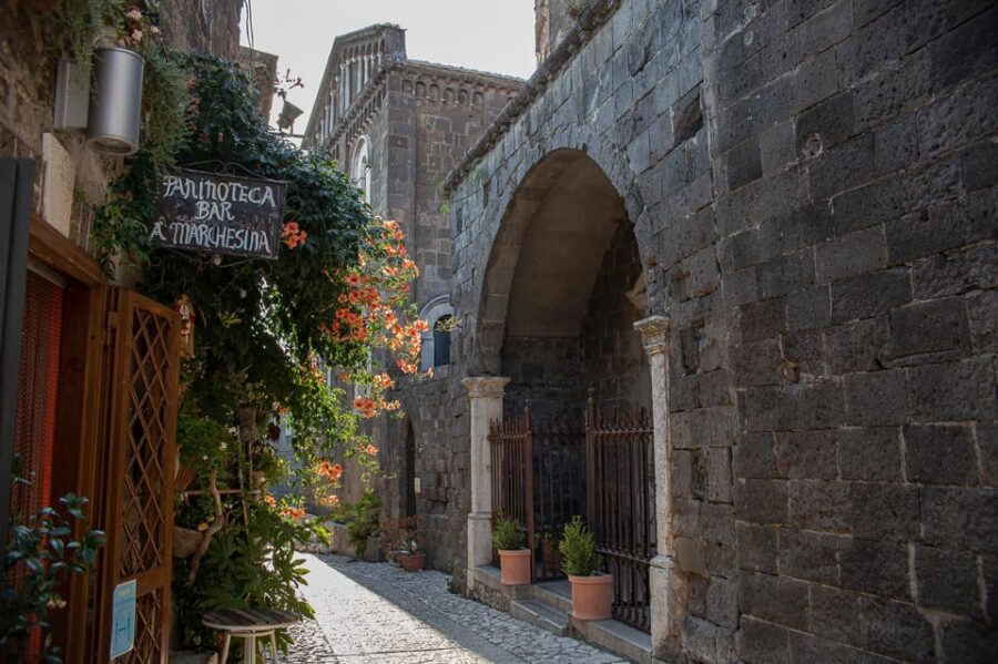 From Caserta: e-bike tour and visit to Casertavecchia - Pedaling the Tifatini hills: easy difficulty, real riding skills