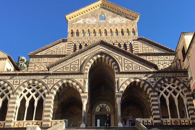 From Naples: Amalfi Coast & Pompeii Small Group Tour - Transportation and group size: comfort versus crowd control