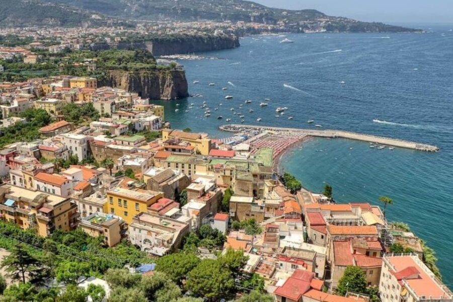 From Naples: Amalfi Coast, Sorrento, and Pompeii Tour - Positano on Foot: Views, Steps, and About One Hour of Wandering
