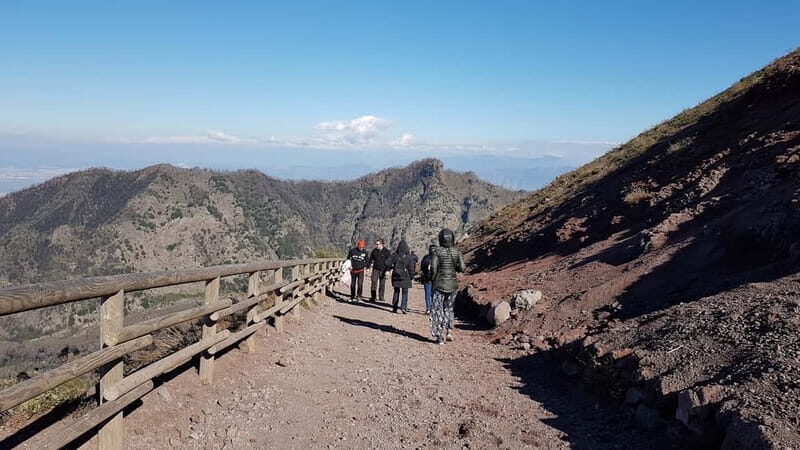 From Naples: Day Trip to Mount Vesuvius - Who this tour is best for