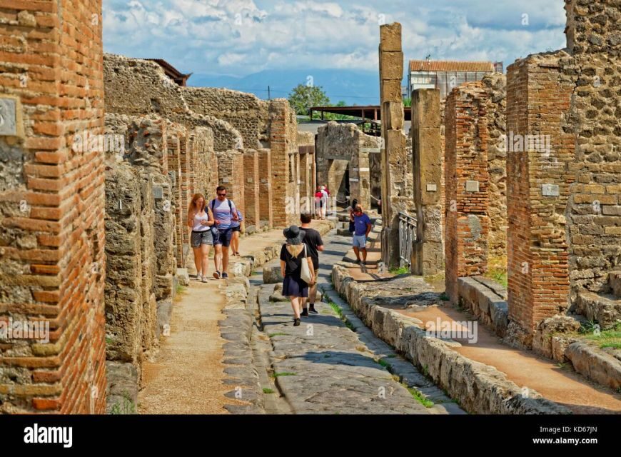 From Naples: Pompeii and Vesuvius Day Tour - Who This Tour Fits Best (and Who Might Struggle)