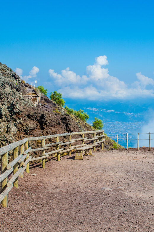 From Naples_ Vesuvius easy transfer+tickets and audioguide - Crater time with a phone audio guide: what you’ll hear and what to plan for