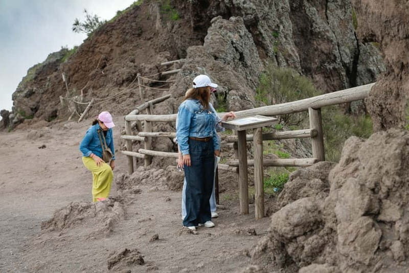 From Pompeii: Mount Vesuvius with bus, ticket and audioguide - Should you book? My straight take