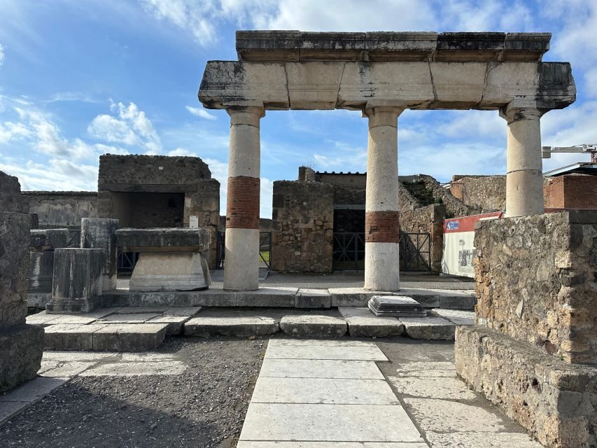 From Pompeii: Vesuvius excursion + Pompeii guided tour - The Van Ride Up and the 1,000-Meter Start Point