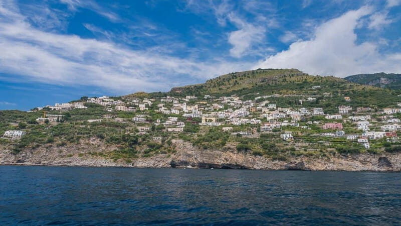 From Positano: Amalfi Coast and Emerald Grotto Group Cruise - From Spiaggia Grande to the Grottos: How the day starts