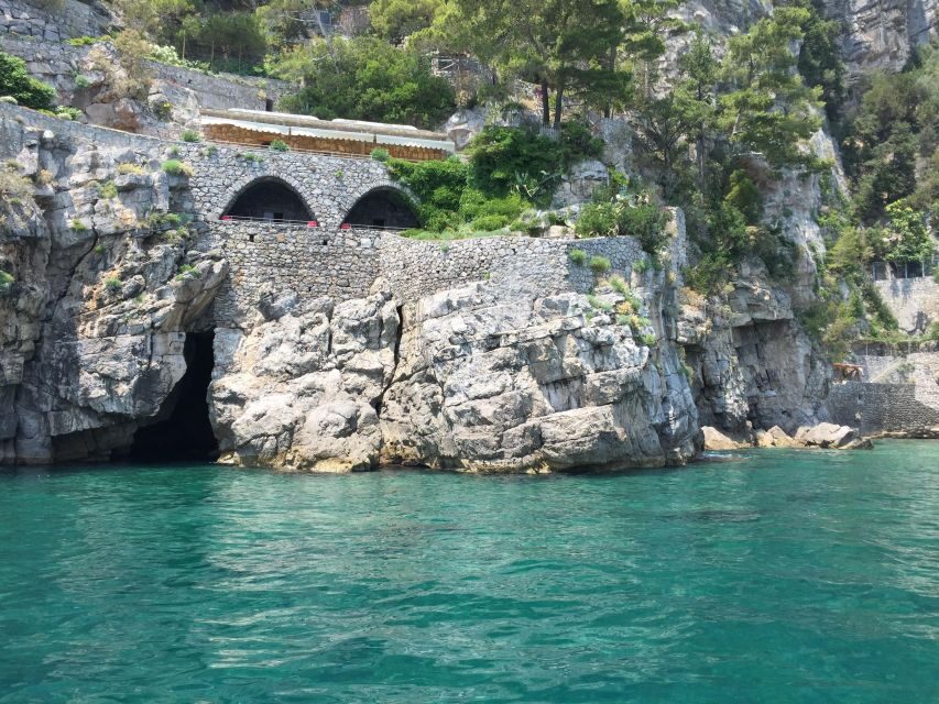 From Praiano: Amalfi Coast Guided Private Cruise with Drinks - Key things I’d circle before you book