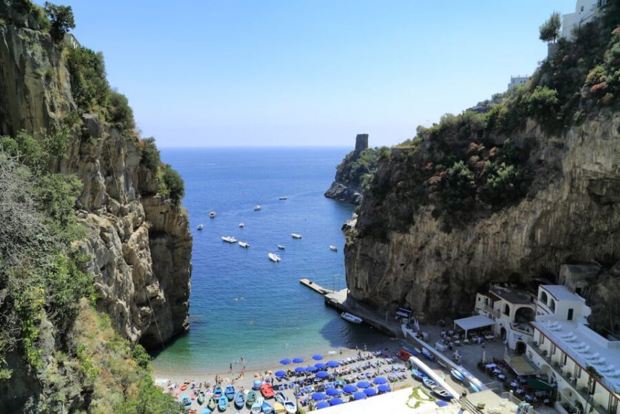 From Praiano: Amalfi Coast Guided Private Cruise with Drinks - Amalfi, Atrani, Minori, Maiori: land time without the stress