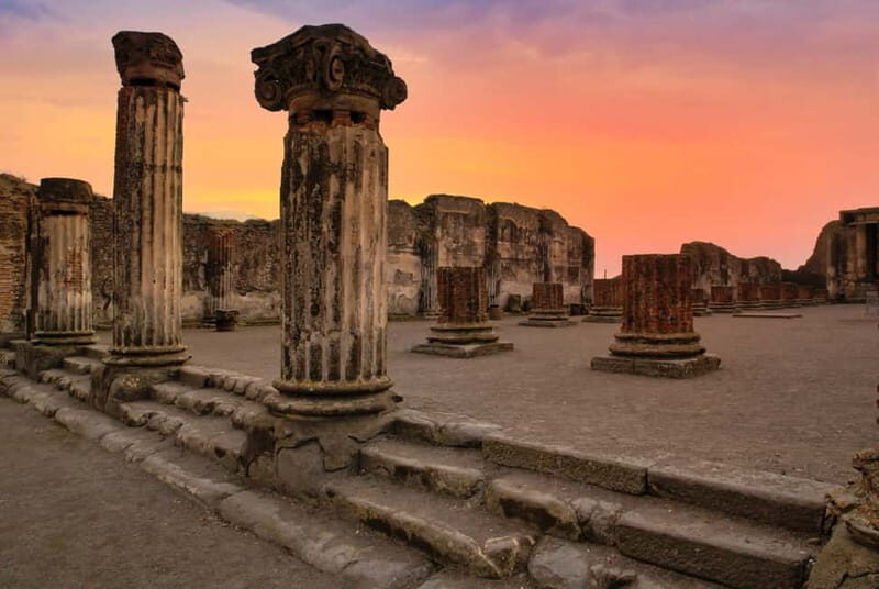 From Rome: Pompei & Sorrento| Expert Guide and Exclusive Bus - Meeting at Piazza del Popolo and the coach rhythm