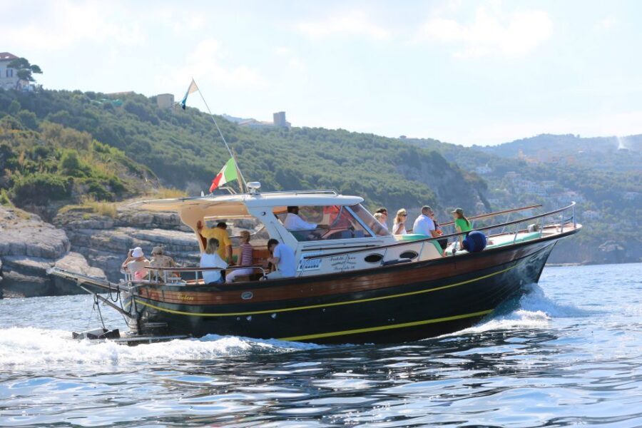 From Salerno: Capri and the Sirenusas Boat Tour - Group size, timing, and who this fits best
