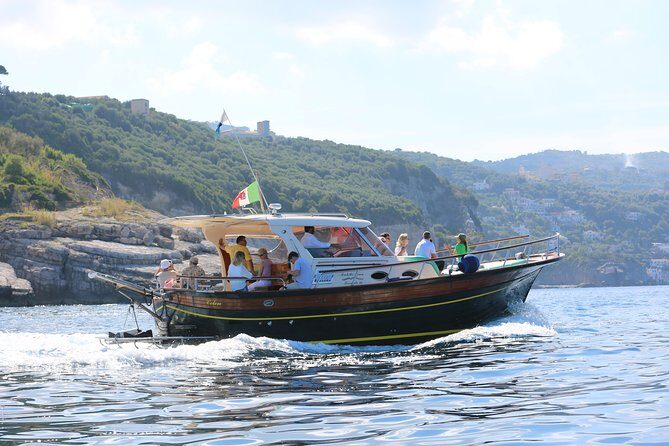From Salerno: Small Group Li Galli Islands and Capri Boat Tour - Punta Campanella marine park: your first real swim moment