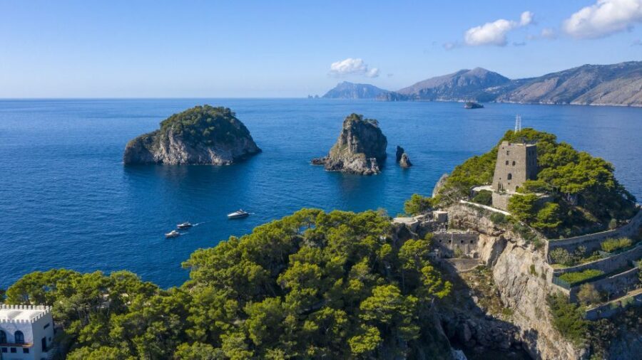 From Sorrento: Capri and Positano Private Day Cruise - Pickup from Sorrento port and the skipper’s first playbook