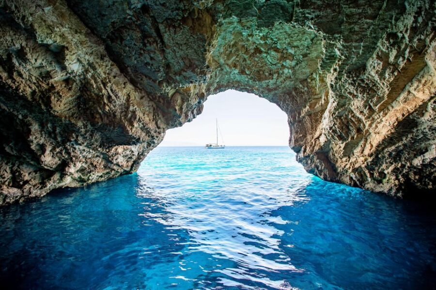 From Sorrento: Capri Boat Tour with Snorkeling & Drinks - Your 3 Hours on Capri: Use It for Real Capri, Not Just Photos