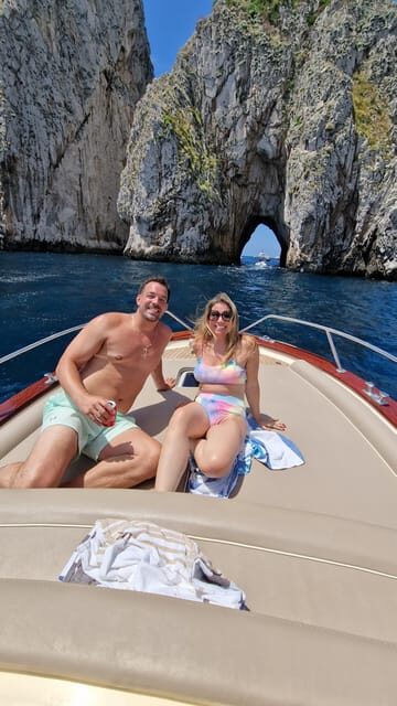 From Sorrento-Capri or Positano: Capri & Positano Boat Tour - Lunch on the Amalfi Coast: timing and restaurant options