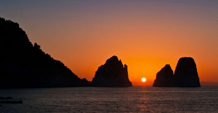 From Sorrento: Capri Sunset Boat Tour - Sailing Along Sorrento’s Coast: Bigger Views, Faster Context