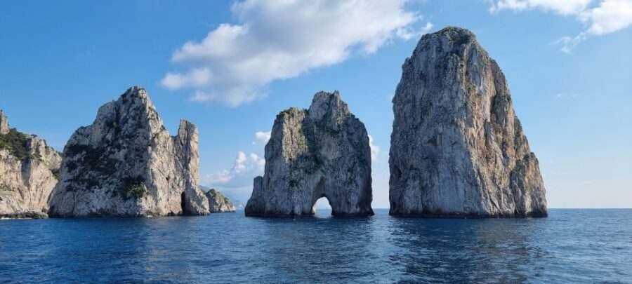 From Sorrento: Full Day Capri Private Boat Trip with Drinks - Skipper language and how to avoid lunch surprises