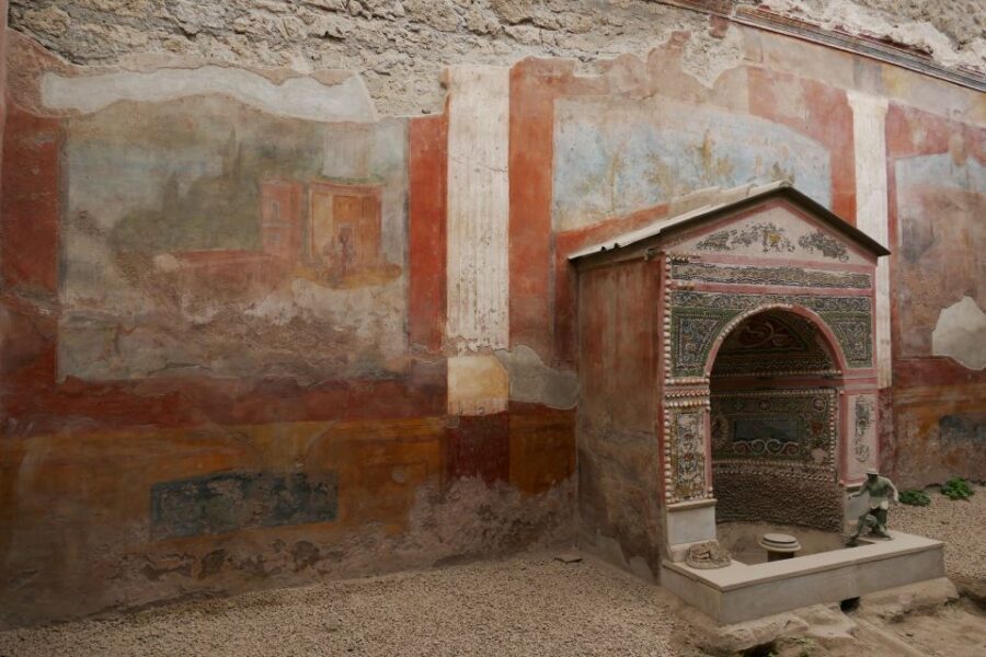 From Sorrento: Herculaneum & Pompeii Day Trip with Lunch - Transportation and timing: why private bus matters in an 8-hour plan
