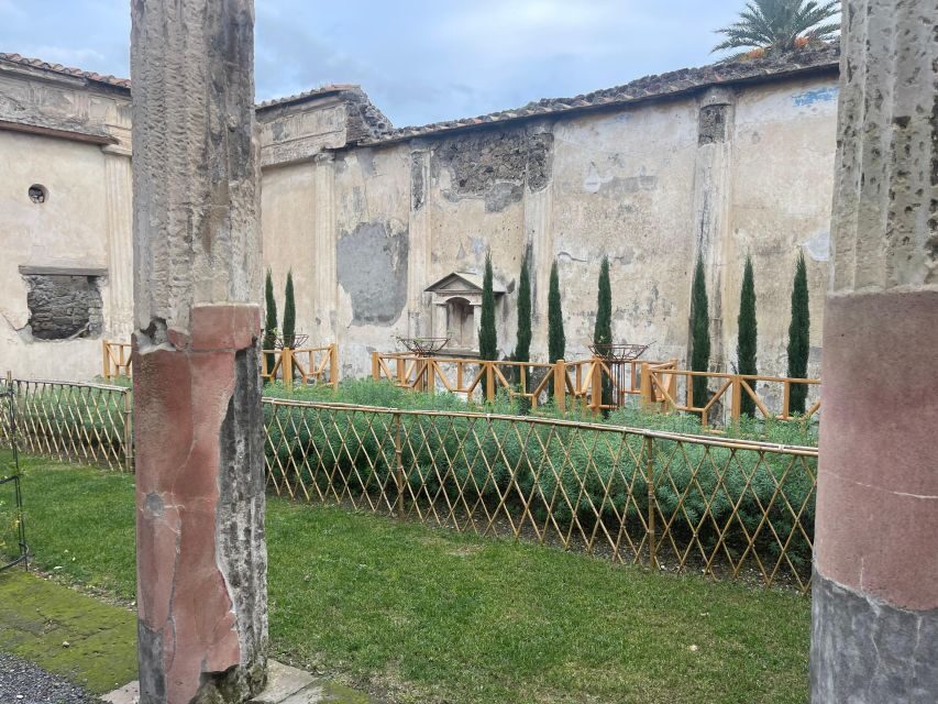 From Sorrento: Pompeii Guided Tour small group - What to Bring for a Day at Pompeii