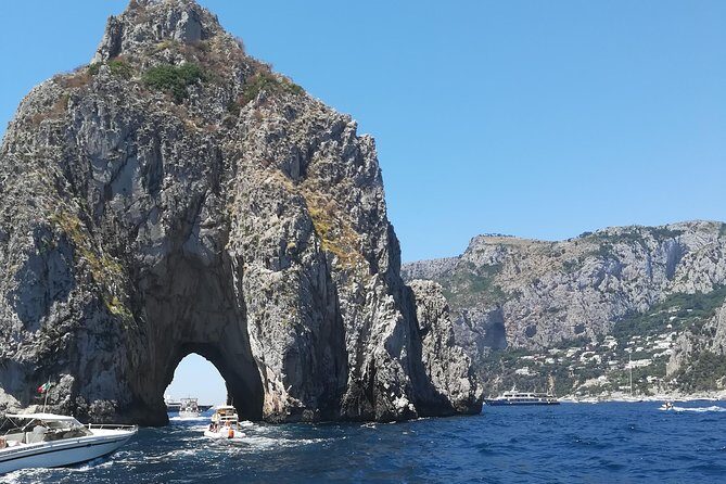 Full capri - Skipper-led route: why Mario, Antonino, and Tonio keep showing up