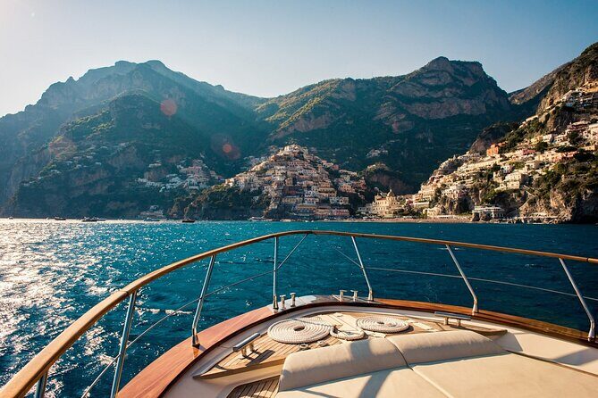 Full-Day Amalfi Coast Private Boat Tour from Sorrento or Positano - The Ride Back to Sorrento: Prosecco, Decompression, and the Best Seat