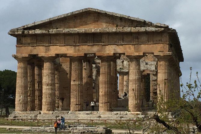 Full-Day archaeological site of Paestum - Food, entrance tickets, and budgeting without surprise invoices