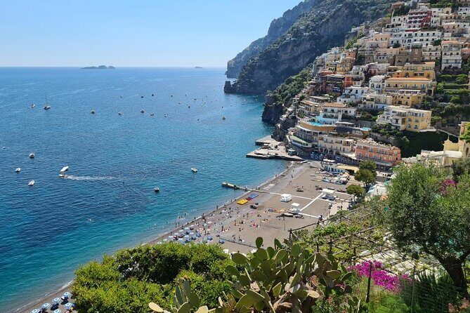 Full Day Private Boat Tour of Amalfi Coast from Amalfi - The Boat Setup: Small Details That Improve Your Day