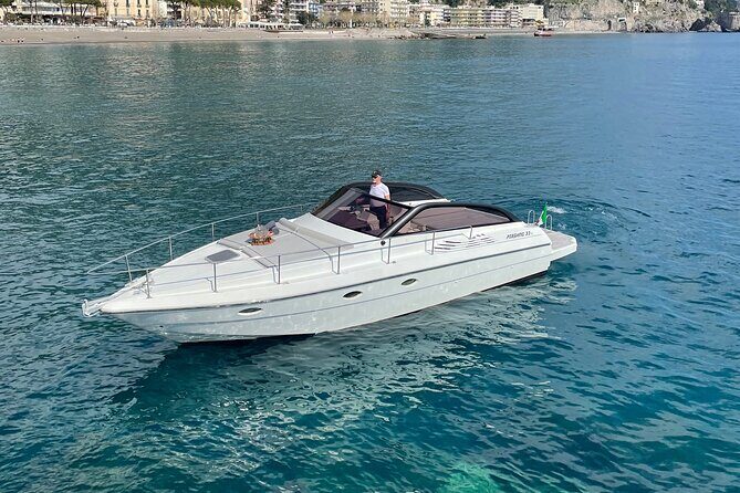 Full Day Private Boat Tour of the Amalfi Coast - Il Duoglio Spiaggia and the Arch of Lovers: Swim-First Start