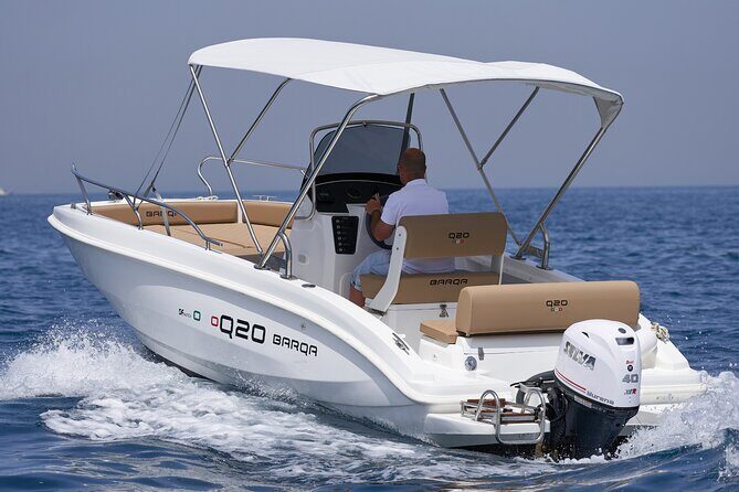 Full Day Private Tour from Sorrento to Capri by speedboat - Bagni Regina Giovanna: the dramatic start on the Sorrento coast