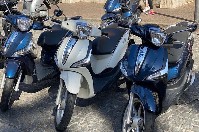 Full Day Scooter Tour of the Amalfi Coast - Guides and following the line: what good leadership feels like