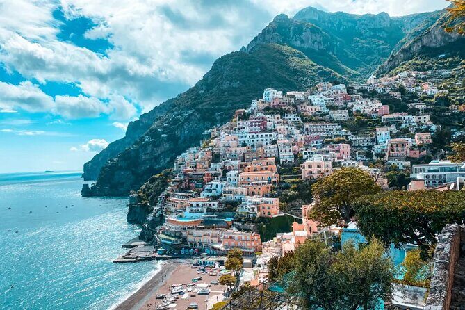 Full-Day Small Group Amalfi Coast Tour from Sorrento - The real value: a Mercedes van plus smart pacing