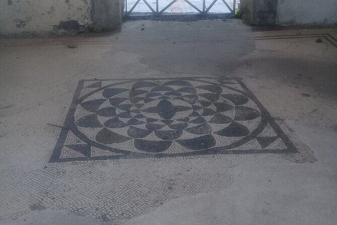 Full Day Tour Pompeii–Sorrento -Positano - The English-Speaking Driver-Guide: Paolo’s Style of Storytelling