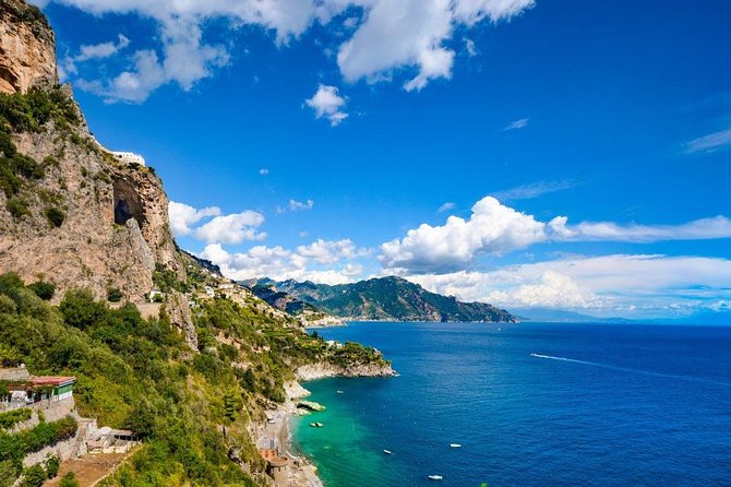 Full Day Tour Ravello-Amalfi-Positano - Positano’s steep streets and the Santa Maria Assunta moment