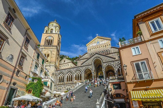 Grand Tour of 10 hours: Amalfi coast, Sorrento & Pompeii ruins - What’s included vs. what you’ll pay on your own