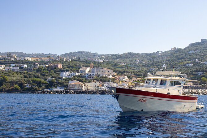 Group Capri tour , visit of caves, fishing legend and swimming - Faraglioni quick stop: photos with famous rock teeth