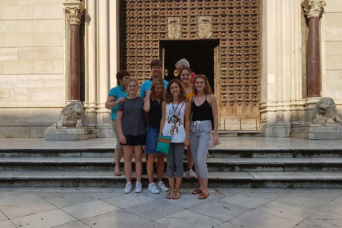 Guide tour in Naples downtown with an art expert - Optional stop: Sansevero Chapel and the Veiled Christ (€12 extra)