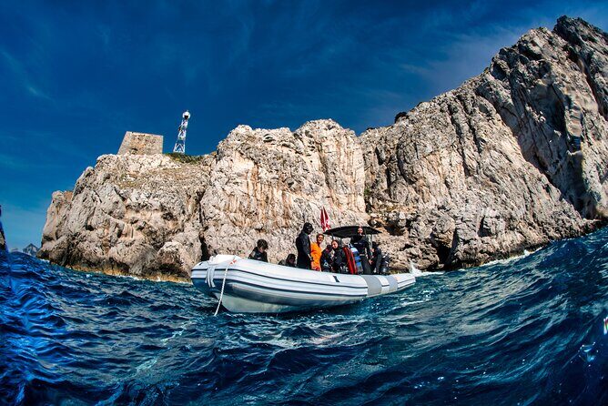 Guided diving for beginners without certification from Sorrento - First session: learning basics to a max of 6 meters