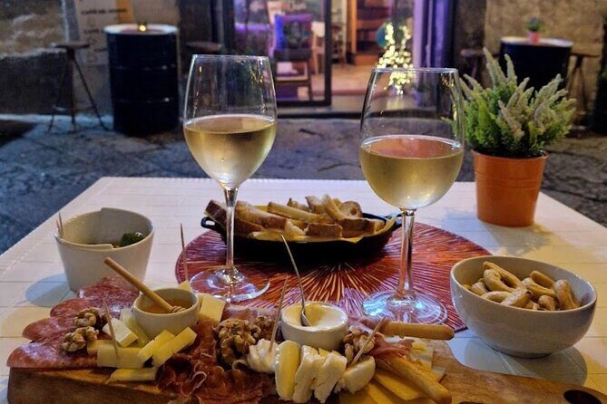 Guided, FUN Wine Tasting with Trivia Games, Napoli - Naples Wine, Done Right: 90 Minutes That Teach You How to Taste