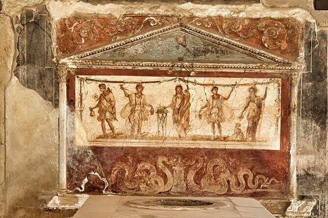 Guided Tour of Herculaneum with Lunch and Ticket Included - From Sorrento to the first meeting point