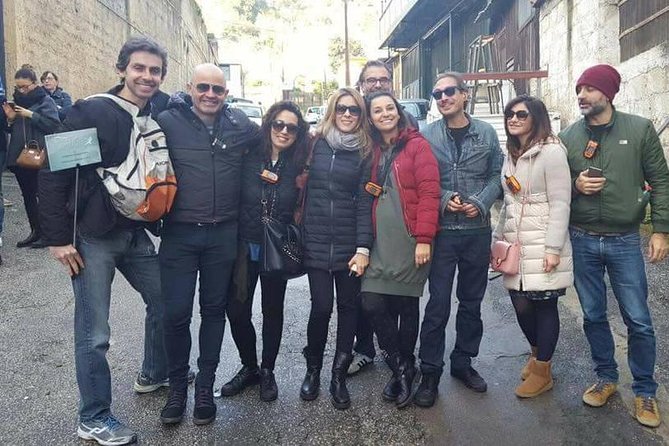 Guided tour of the Sanità District with an art expert - Casa Natale di Totò: seeing the legend from the sidewalk