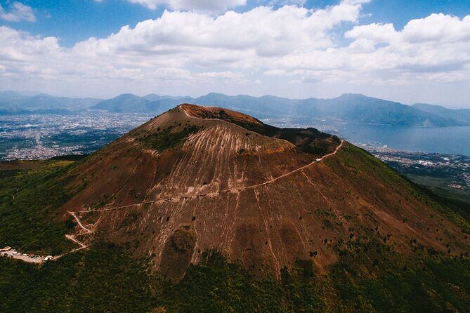 Guided Tour Pompeii And Vesuvius from Positano Skip the Line - Price and value: is $299 worth it?