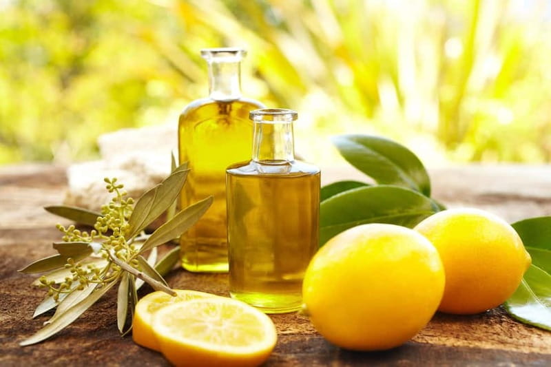 Guided Walking Tour of Sorrento with Limoncello Tasting - Why this Sorrento lemon-and-limoncello tour feels practical
