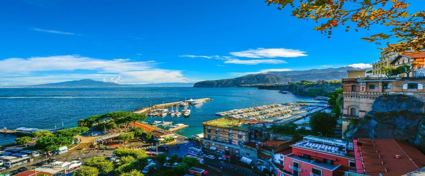 Guided Walking Tour of Sorrento with Limoncello Tasting - Seeing the limoncello factory process (and why it matters)