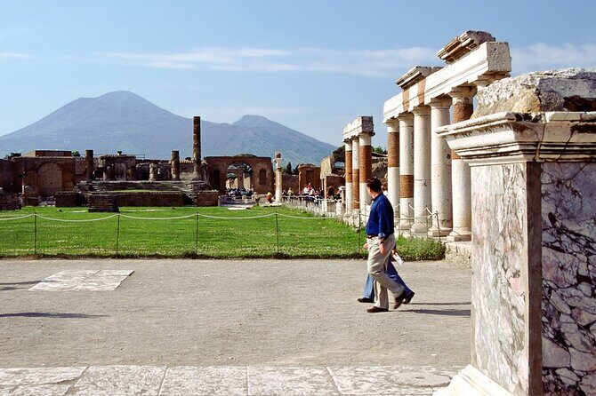 Half-Day Exclusive Private Tour of Pompeii and Herculaneum - The Transfer: Quick Ride, Smooth Context Switch