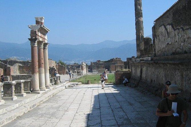 Half Day Morning Tour of Pompeii from Sorrento - Group Size, Headsets, and How to Make the Most of Crowds