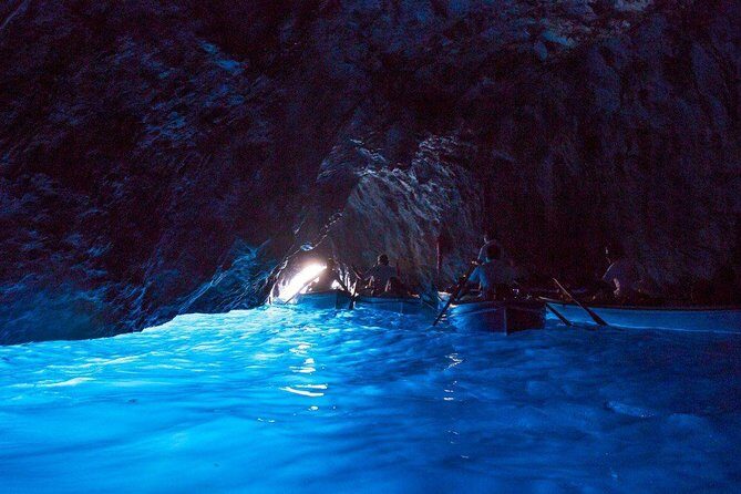 Half-Day Small Group Trip to Capri & Blue Grotto from Sorrento - Blue Grotto: ticket costs, possible queues, and closed-cave reality