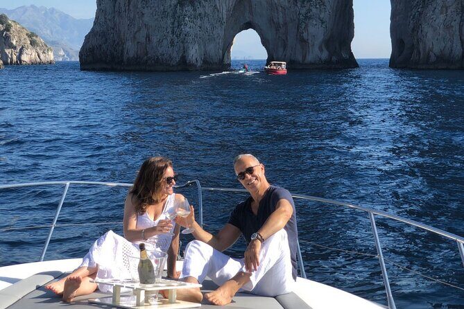 Half day to discover the fascinating island of Capri - Faraglioni and Capri’s coast by boat: seeing the island’s icons right